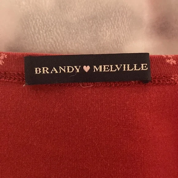 Brandy Melville red cross crop top - Picture 3 of 3